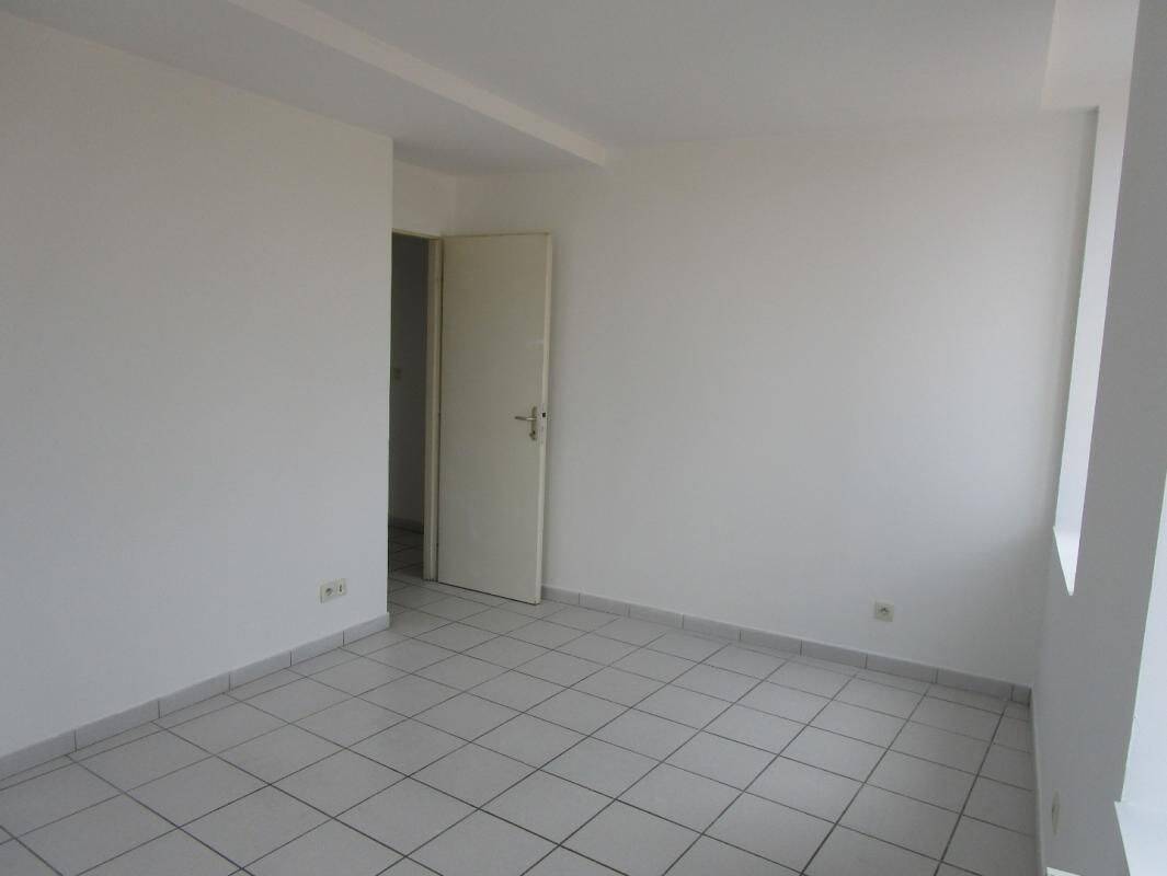 Appartement 3 pièces 53 m² · à Vienne · 53 m² · 700 €