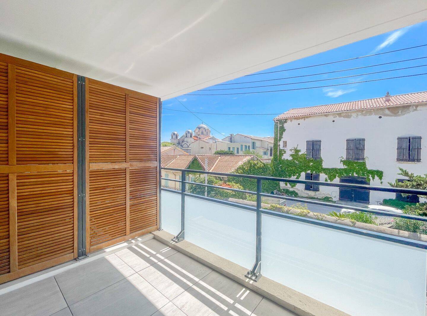 Appartement 2 pièces 42 m² · à Marseille 8ème Arrondissement · 42 m² · 293 000 €