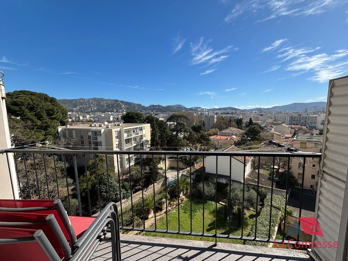 Appartement 4 pièces 82 m² · à Marseille 10ème Arrondissement · 82 m² · 195 000 €
