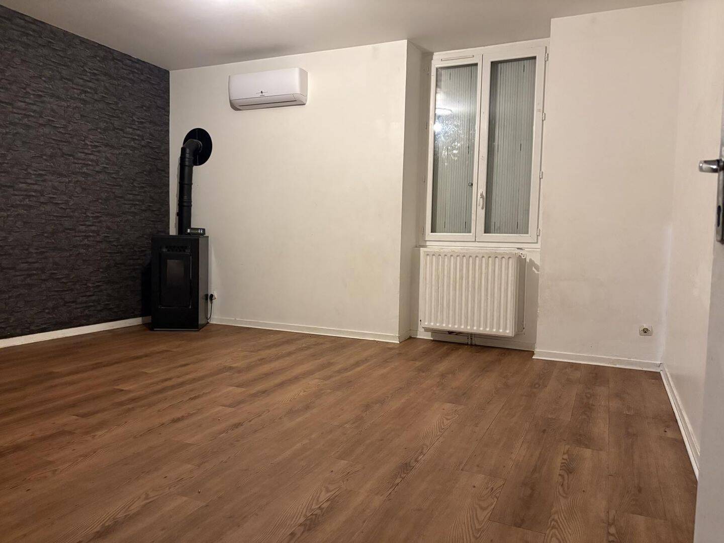 Appartement 3 pièces 85 m² · à Le Chambon-Feugerolles · 85 m² · 625 €/mois