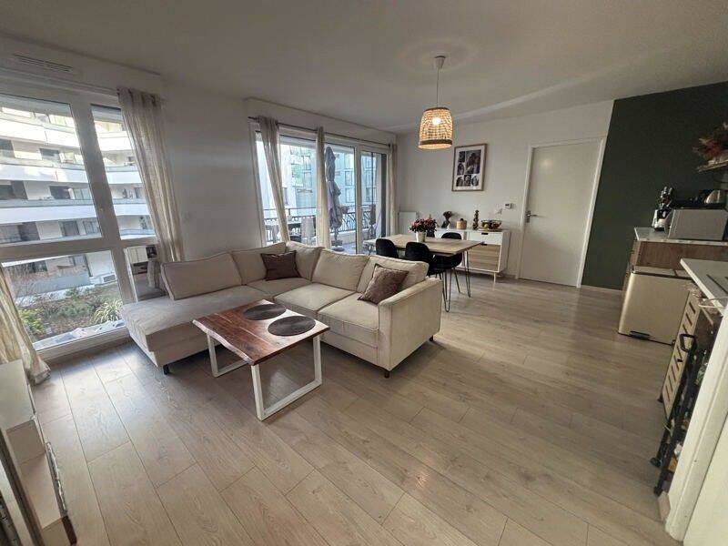 Appartement 3 pièces 64 m² · à Colombes · 64 m² · 1 600 €