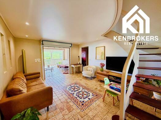 Duplex à vendre 534 990 € 4 pièces 3 chambres 79 m² RDC Saint-Martin 97150