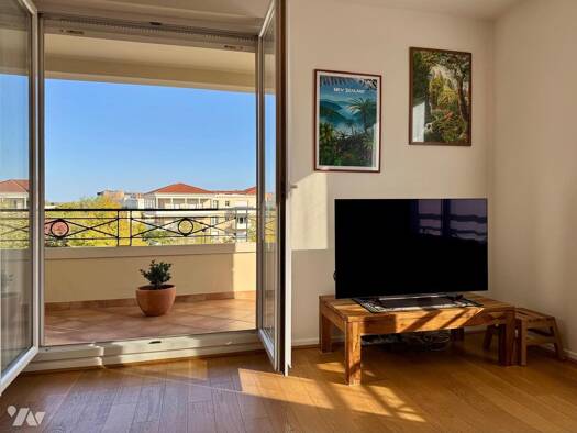 Appartement à vendre 324 450 € 4 pièces 3 chambres 81,7 m² Étage 3/3 Élancourt 78990