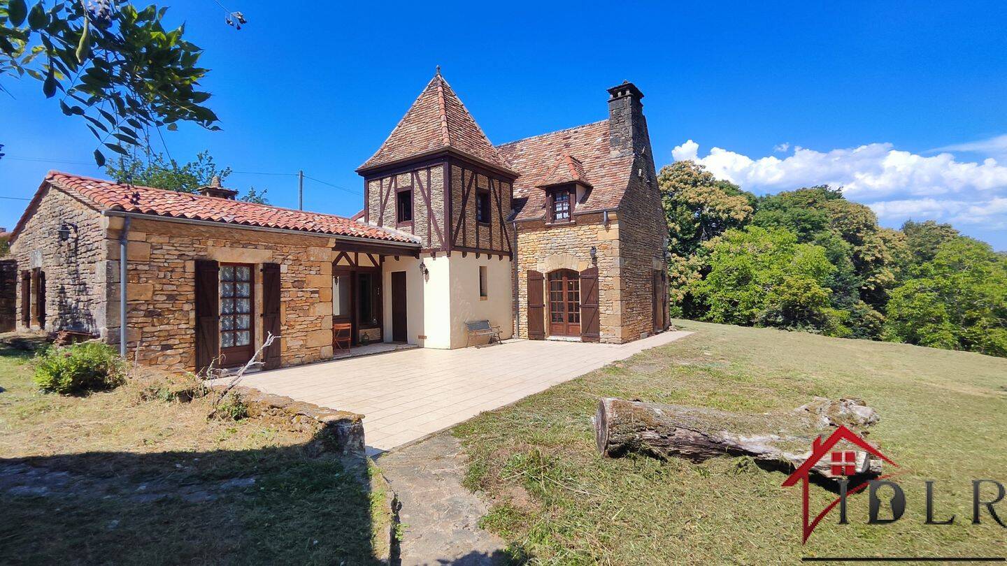 Maison 5 pièces 133 m² · à Sarlat-la-Canéda · 133 m² · 320 000 €