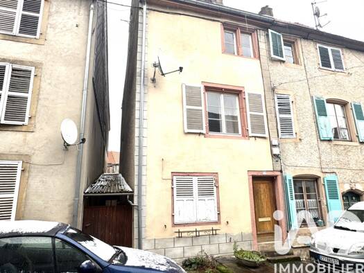 Maison de ville à vendre 45 000 € 4 pièces 2 chambres 88 m² 52 m² de terrain Fénétrange 57930