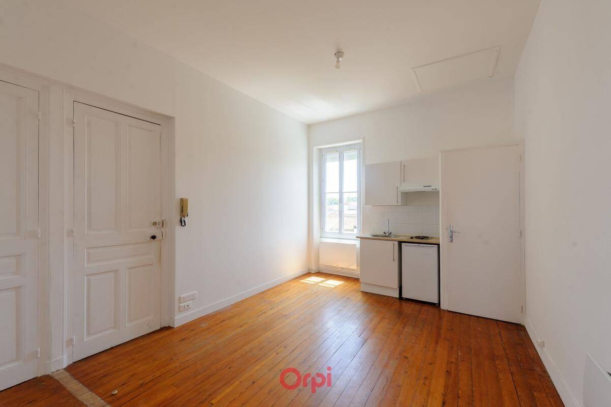 Appartement 2 pièces 35 m² · à La Rochelle · 35 m² · 710 €/mois