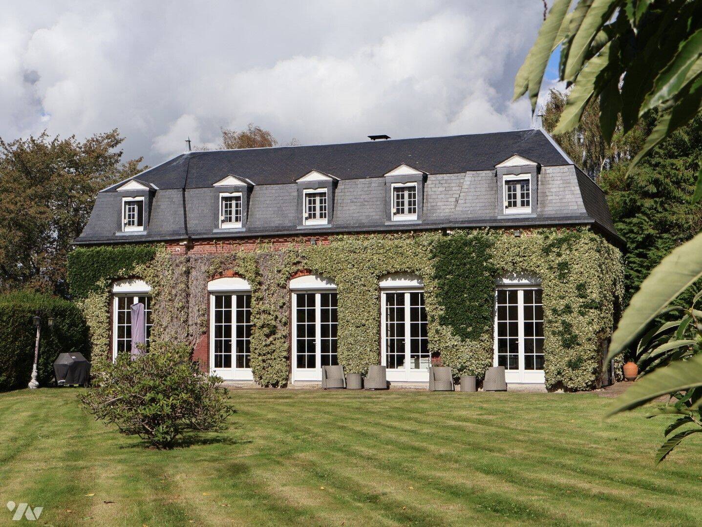 Maison 7 pièces 190 m² · à Saint-Samson-de-la-Roque · 190 m² · 627 000 €