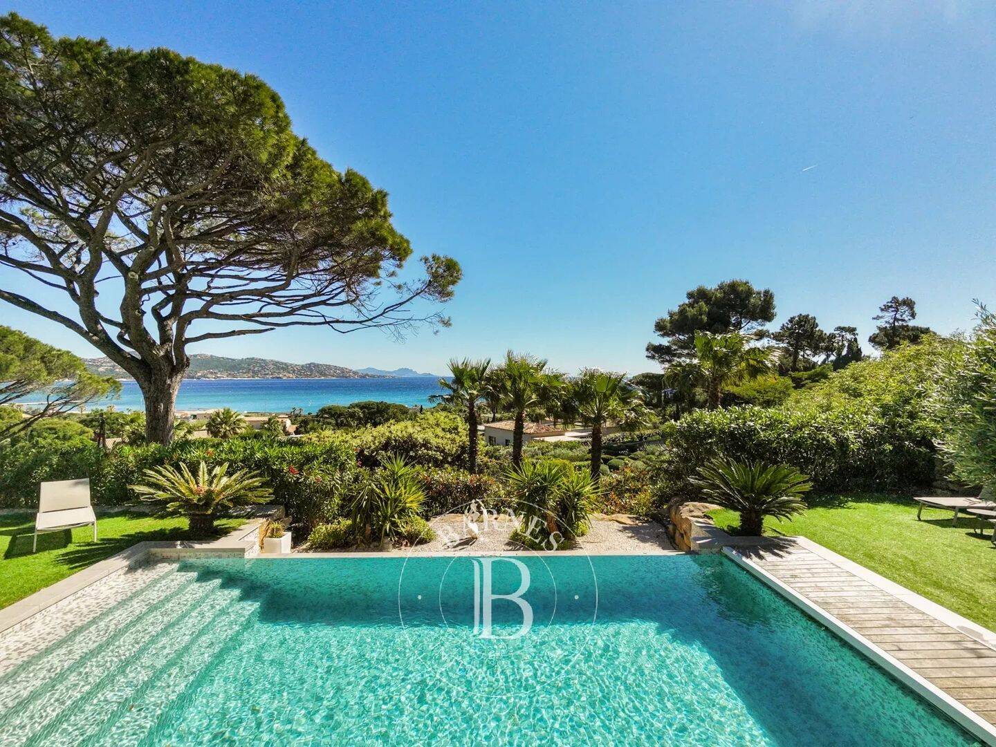 Maison 6 pièces 171 m² · à Sainte-Maxime · 171 m² · 2 990 000 €