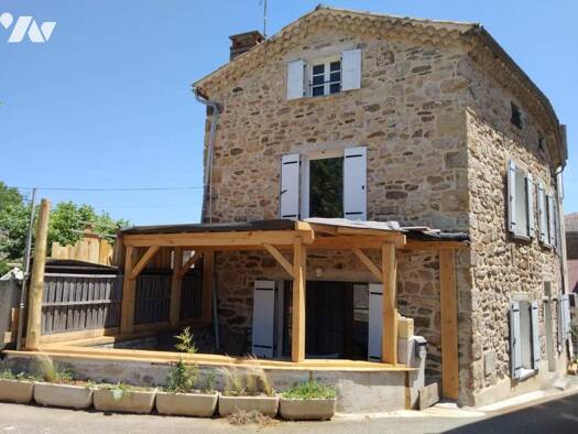 Maison à vendre 155 000 € 5 pièces 159 m² Alboussière 07440