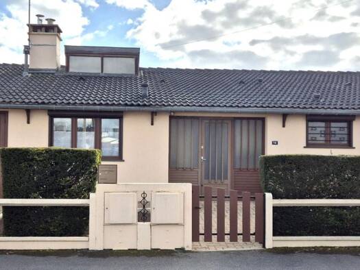 Maison à vendre 140 400 € 5 pièces 4 chambres 95 m² 365 m² de terrain Clos Mortier-Marnaval Nord Saint-Dizier 52100