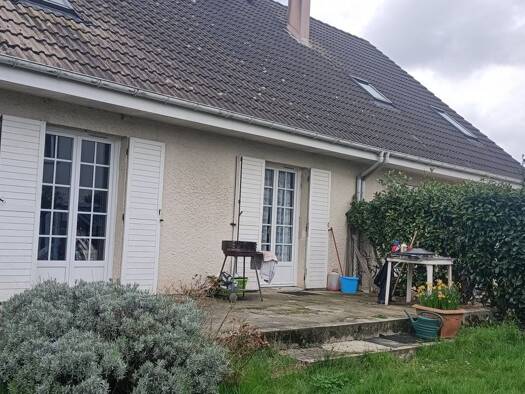 Maison à vendre 256 000 € 5 pièces 3 chambres 90 m² 450 m² de terrain Merville-Franceville-Plage 14810