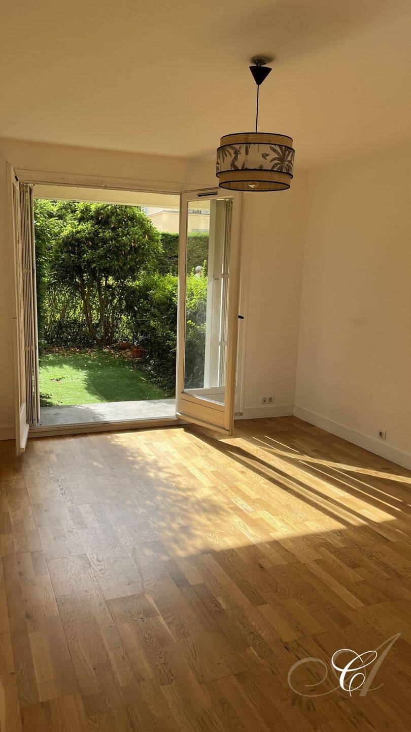 Appartement 3 pièces 66 m² · à Versailles · 65,9 m² · 1 505 €/mois