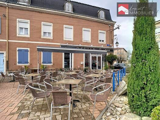 Immeuble à vendre 219 000 € 220 m² Pont-de-Vaux 01190