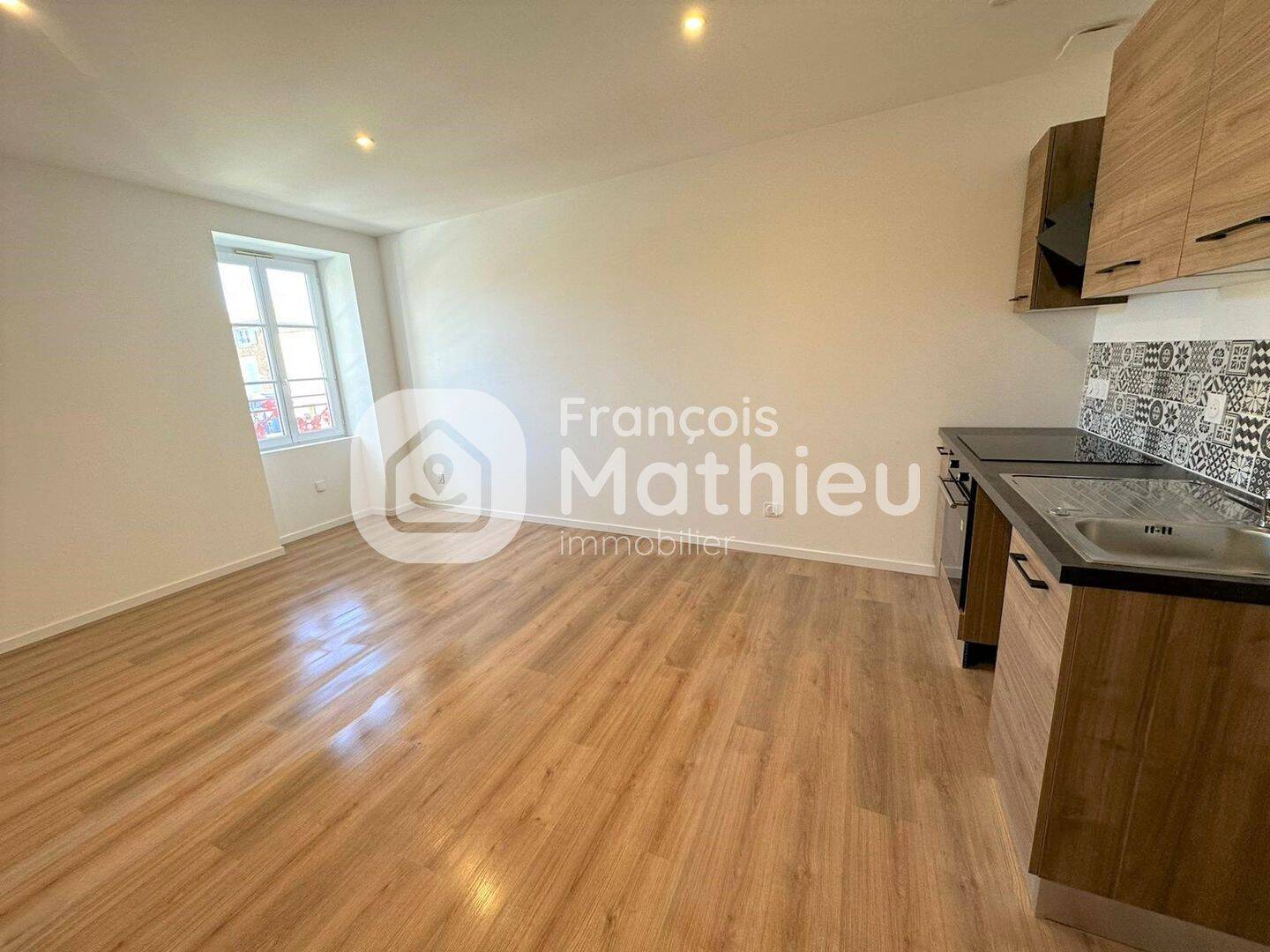 Appartement 2 pièces 43 m² · à Châtillon-sur-Chalaronne · 43 m² · 635 €