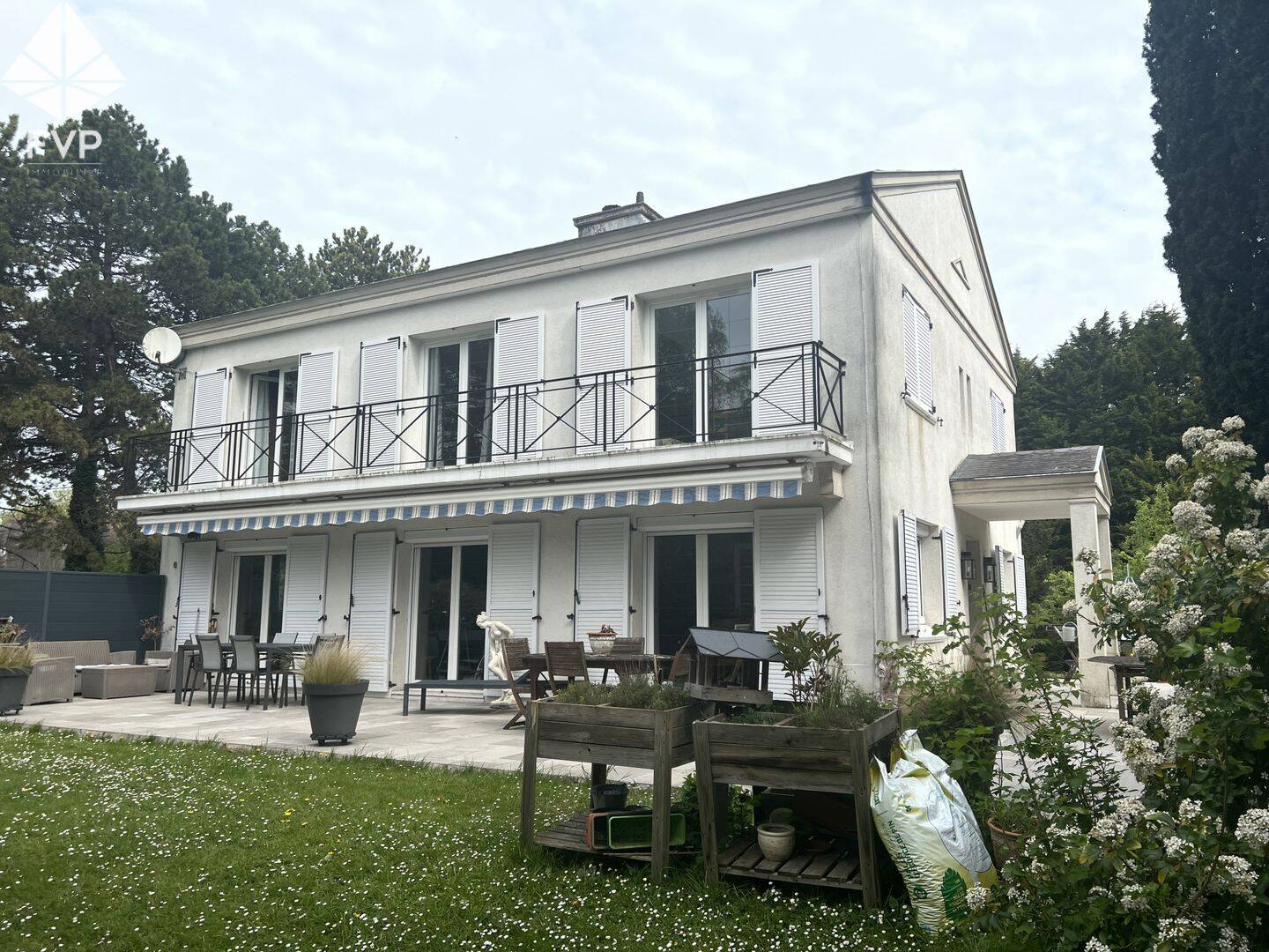 Maison 7 pièces 246 m² · à Fecamp · 246 m² · 379 000 €