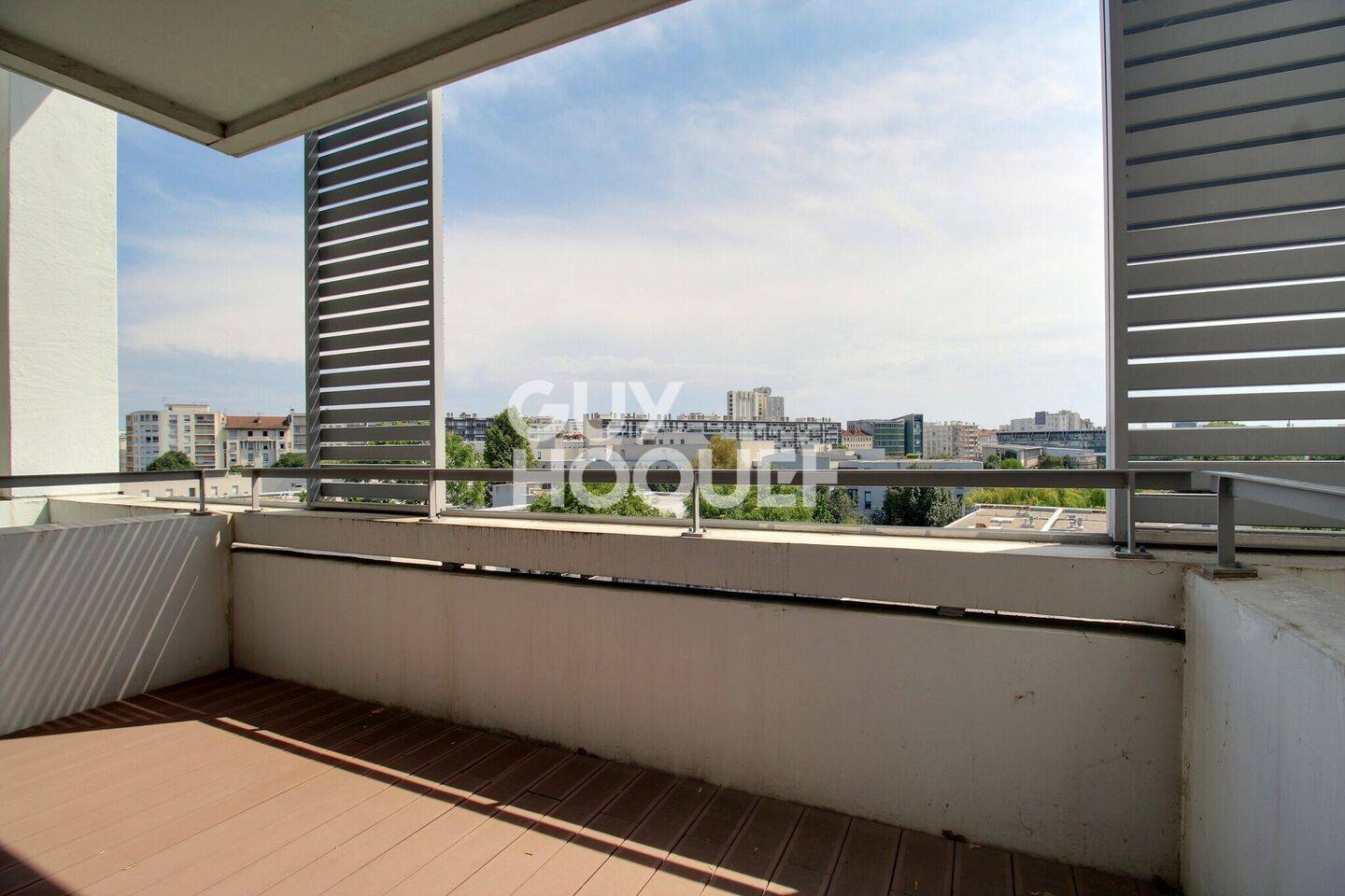 Appartement 3 pièces 64 m² · à Lyon 7ème Arrondissement · 63,6 m² · 1 293 €