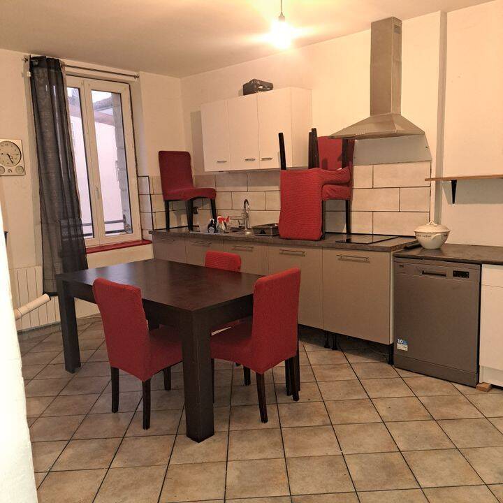 Appartement 3 pièces 41 m² · à Valenciennes · 41 m² · 490 €