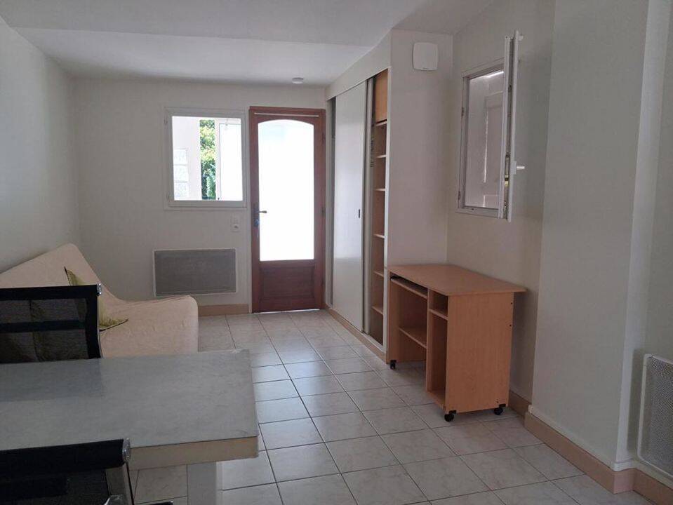 Appartement 1 pièce 22 m² · à Nevers · 22 m² · 380 €