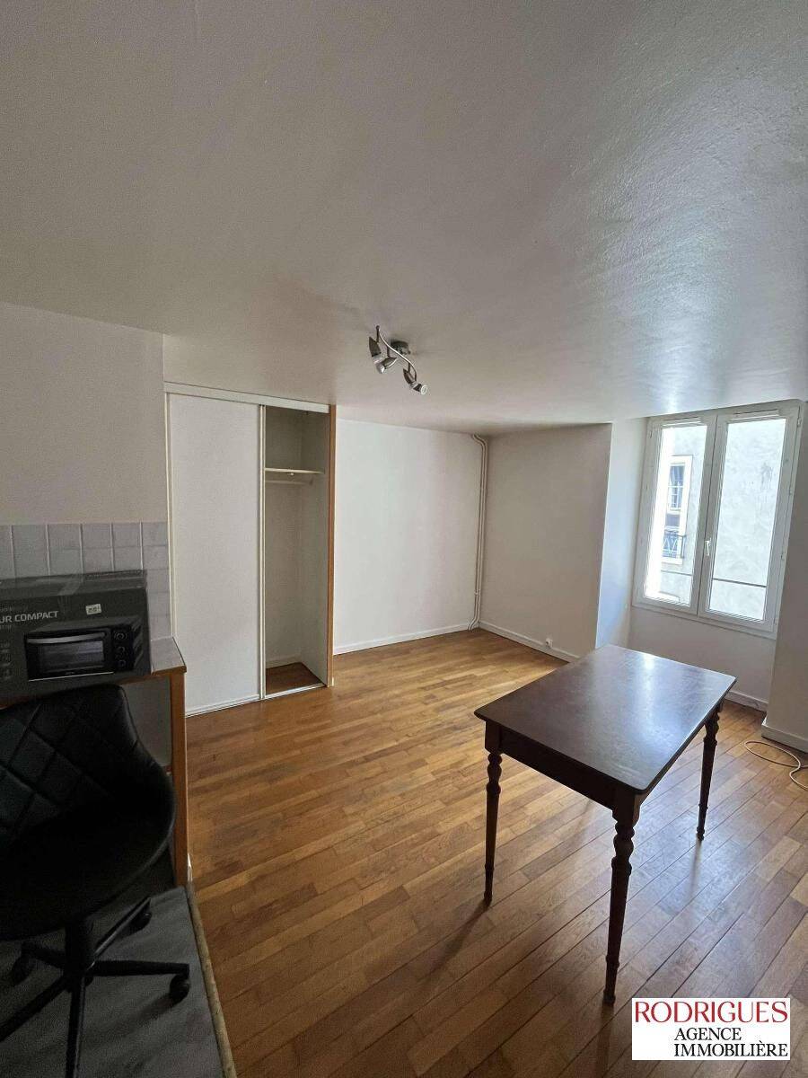 Appartement 1 pièce 23 m² · à Poitiers · 22,7 m² · 415 €