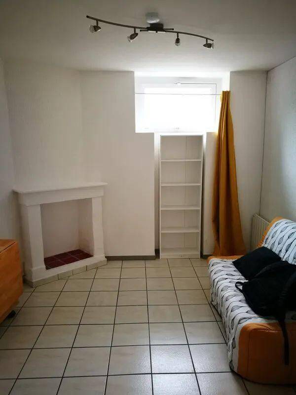 Appartement 1 pièce 28 m² · à Nantes · 28 m² · 570 €