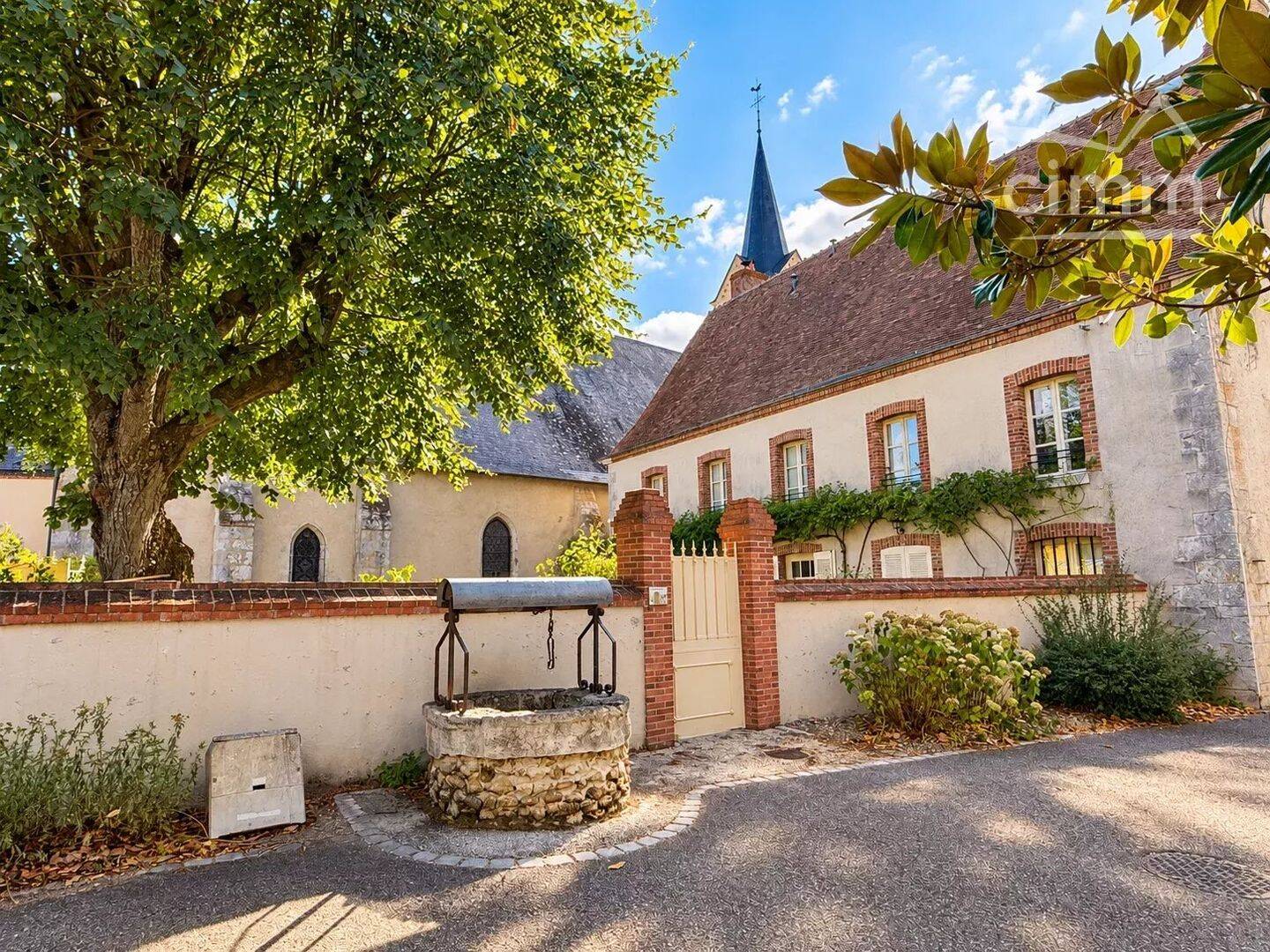 Maison 7 pièces 241 m² · à Blois · 241 m² · 722 000 €