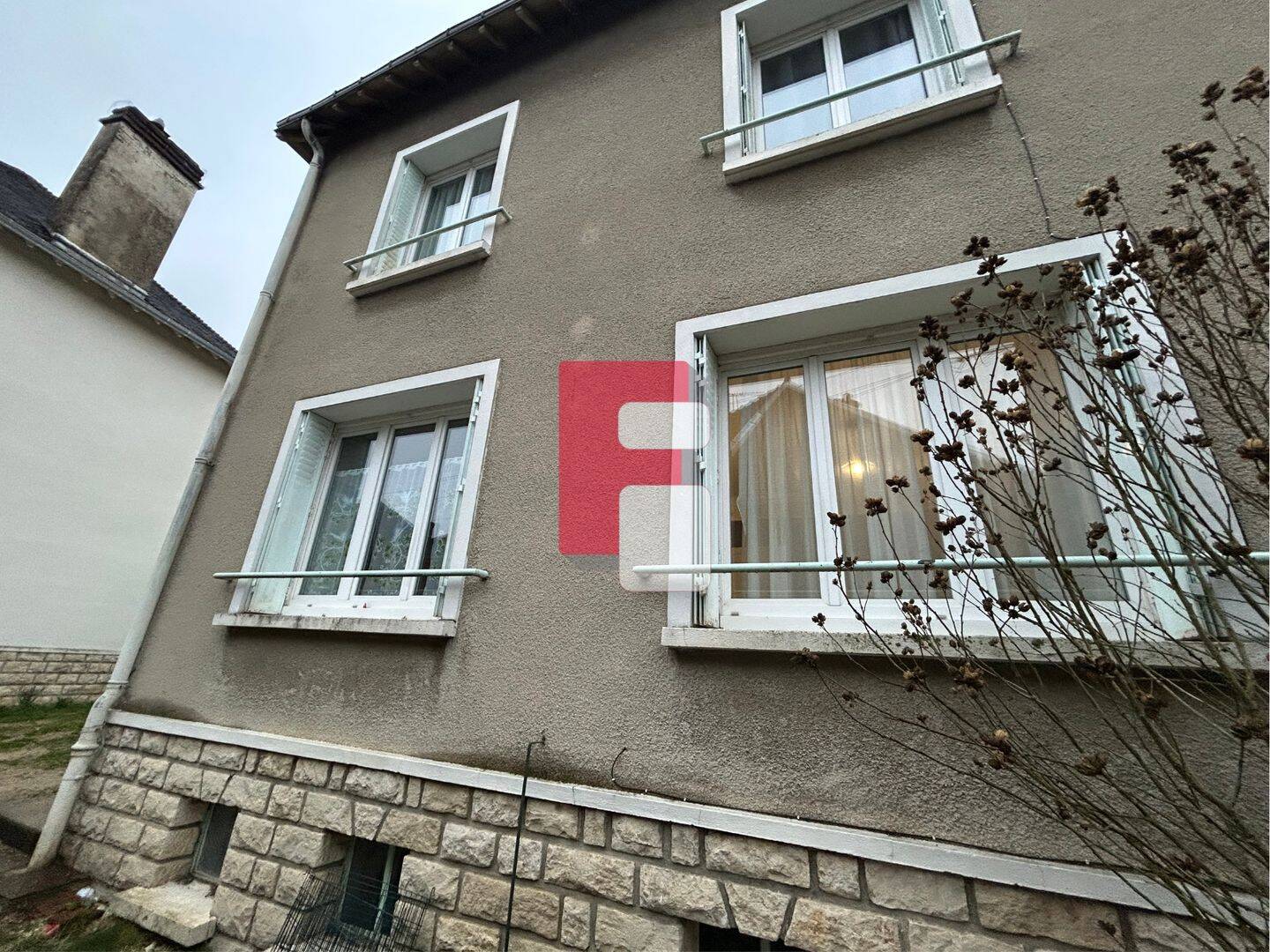 Maison 6 pièces 82 m² · à Vendeuvre-sur-Barse · 82 m² · 99 000 €
