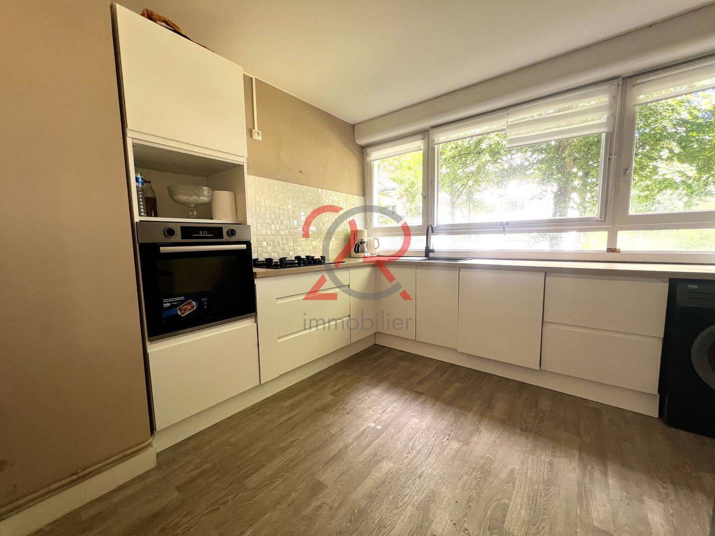Appartement 4 pièces 76 m² · à Rennes · 75,5 m² · 162 000 €