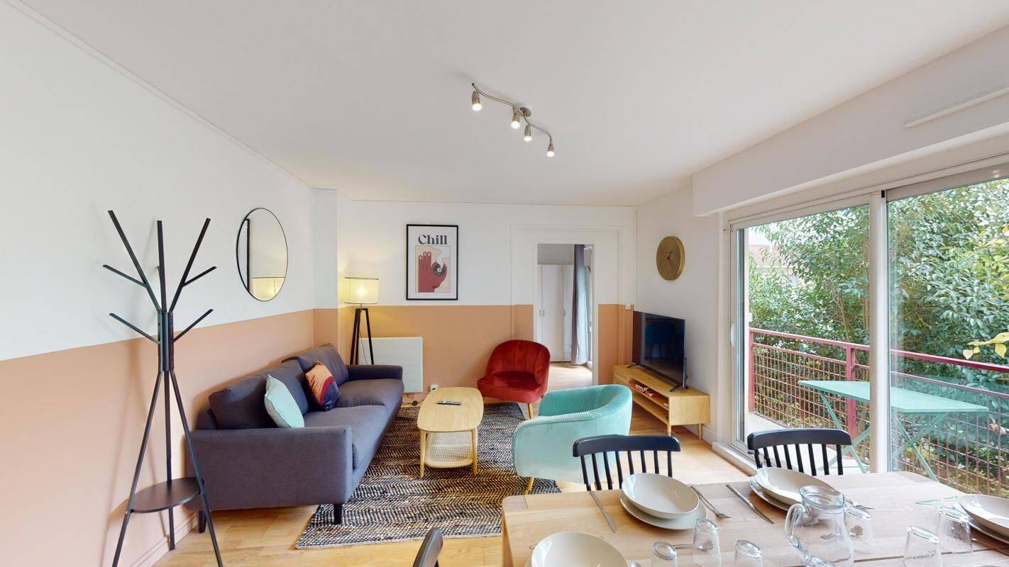 6 pièces 94 m² · à Bordeaux · 94 m² · 595 €