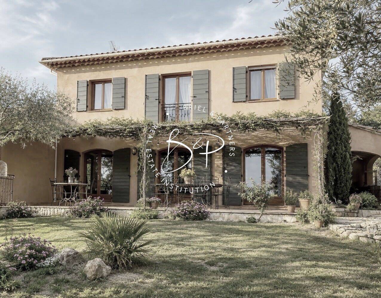 Maison 6 pièces 158 m² · à Lorgues · 158 m² · 719 000 €