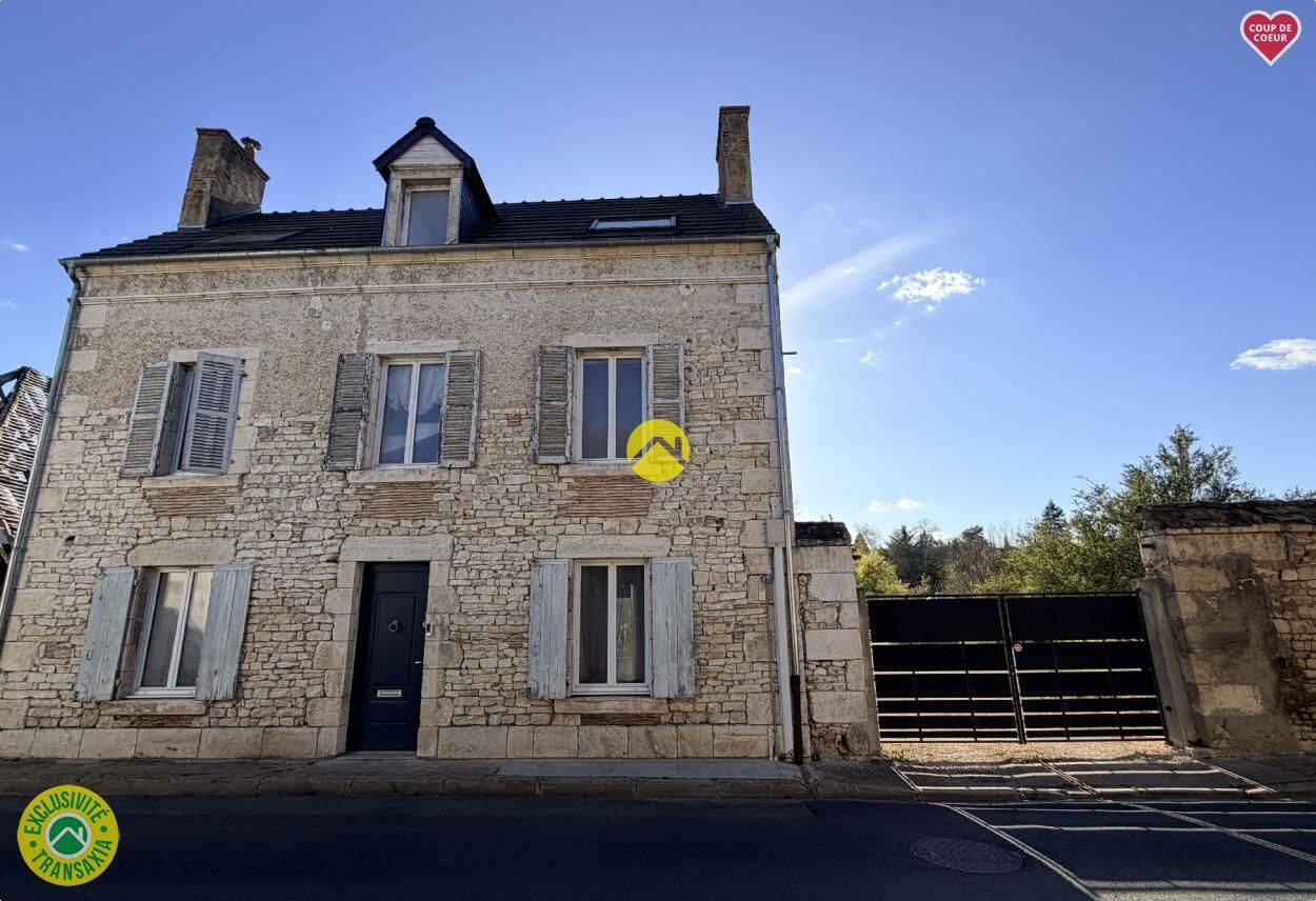 Maison 7 pièces 143 m² · à Châteauneuf-sur-Cher · 143 m² · 165 000 €