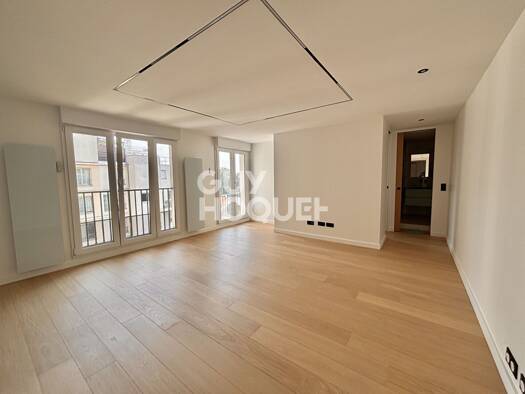 Appartement à vendre 330 000 € 2 pièces 1 chambre 50 m² Étage 3/6 Debain-Michelet-Bauer Saint-Ouen-sur-Seine 93400
