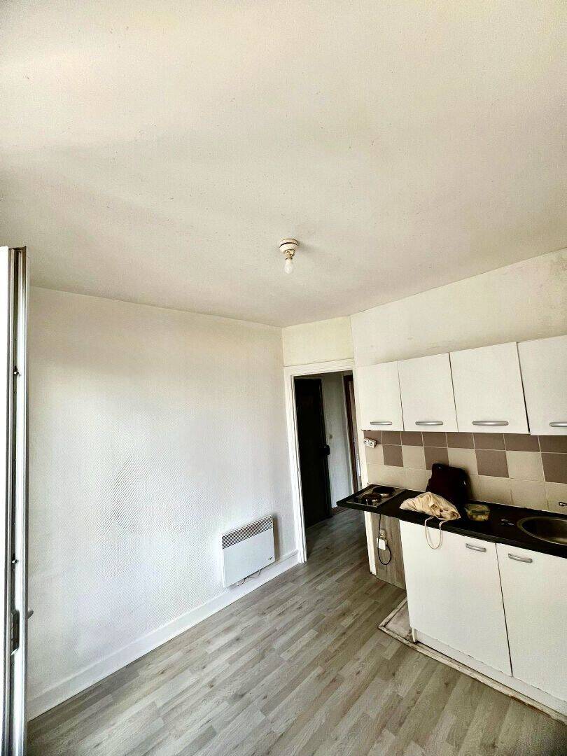 Appartement 2 pièces 25 m² · à Ivry-sur-Seine · 25,2 m² · 730 €/mois