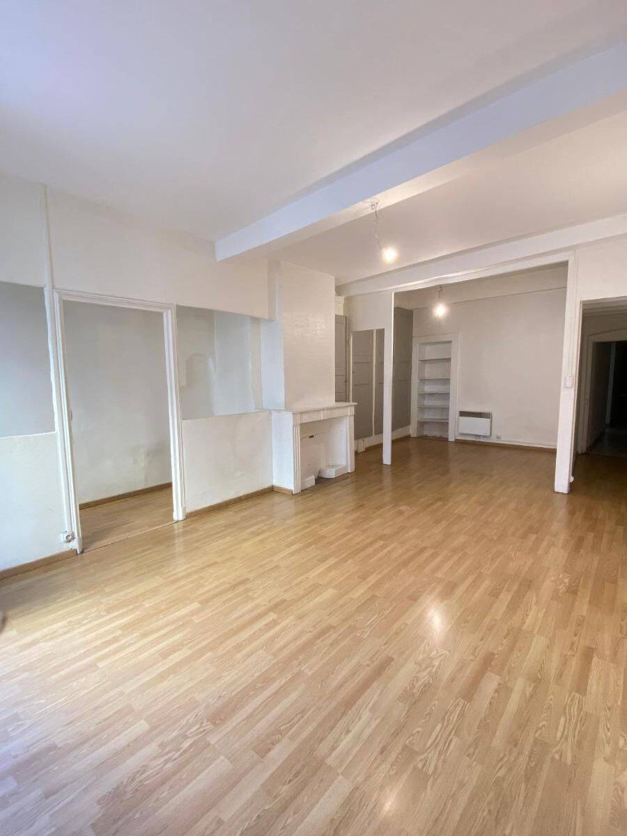 Appartement 2 pièces 66 m² · à Grenoble · 66,3 m² · 625 €