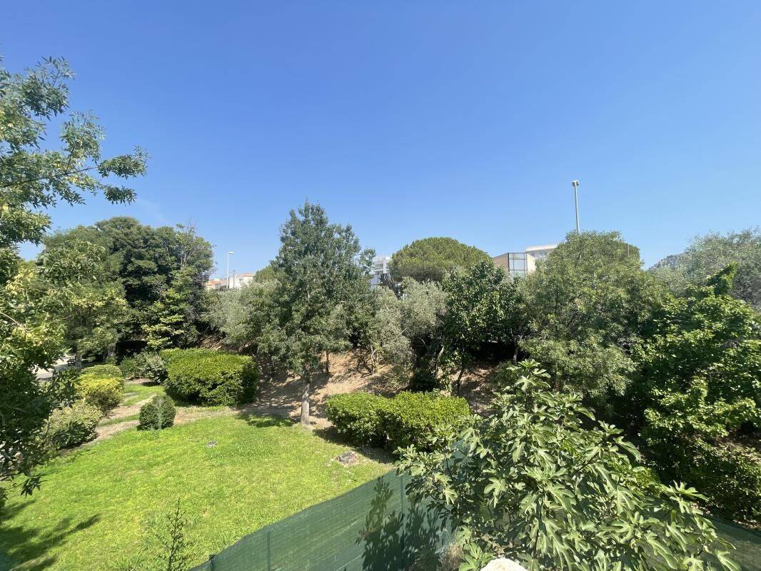 Appartement 4 pièces 84 m² · à Marseille 8ème Arrondissement · 84 m² · 1 600 €