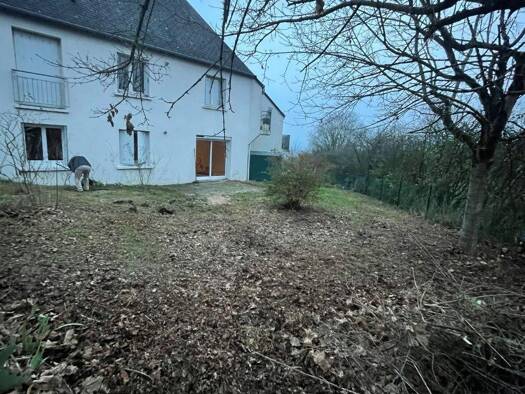 Appartement à vendre 95 400 € 3 pièces 2 chambres 70 m² Chinon 37500