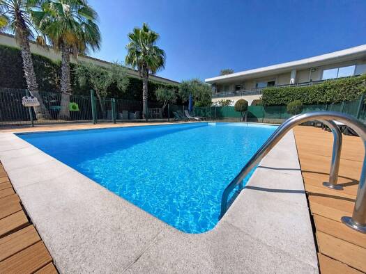 Appartement à vendre 249 000 € 2 pièces 1 chambre 43 m² RDC/1 Pibonson-Les Faisses-Ranguin Mougins 06250