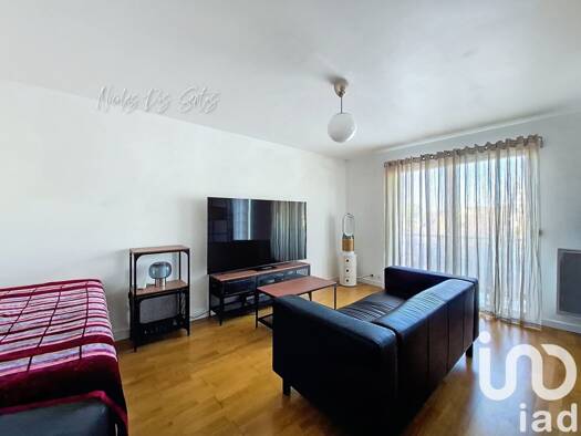 Appartement à vendre 112 900 € 1 pièce 29 m² Étage 2/3 Rémond-Château Gobillon Livry-Gargan 93190