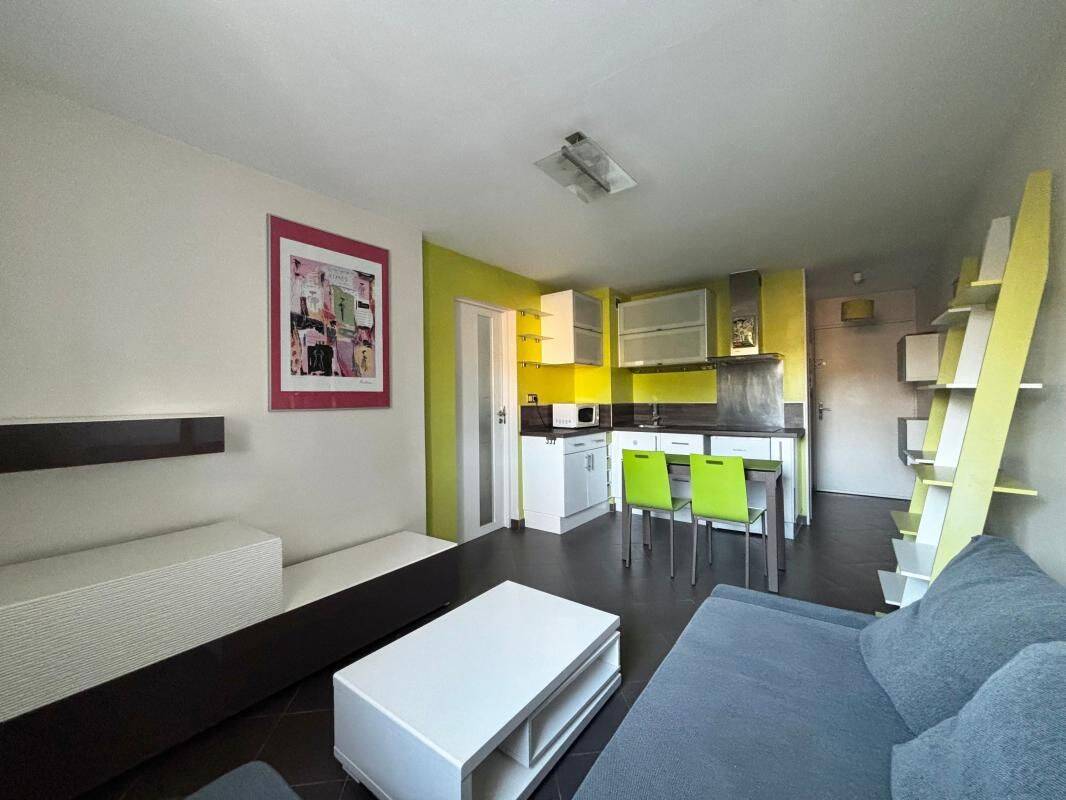 Appartement 2 pièces 32 m² · à Sète · 31,7 m² · 115 000 €
