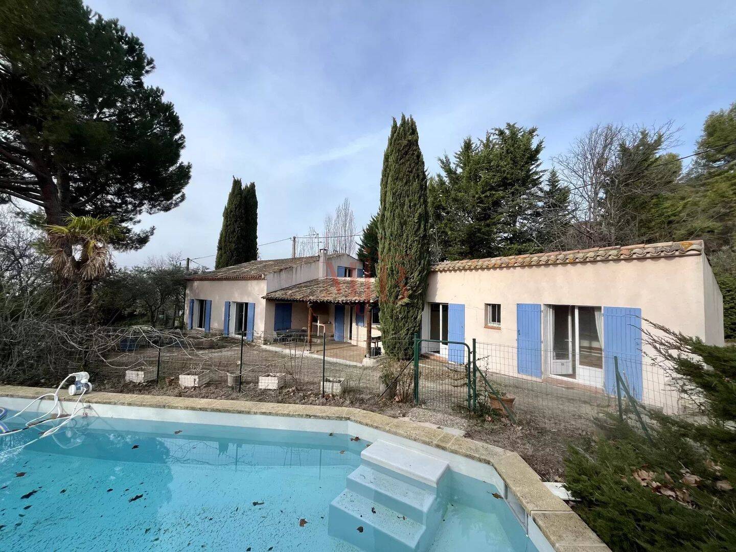 Maison 6 pièces 174 m² · à Aix-en-Provence · 173,5 m² · 1 950 €/mois