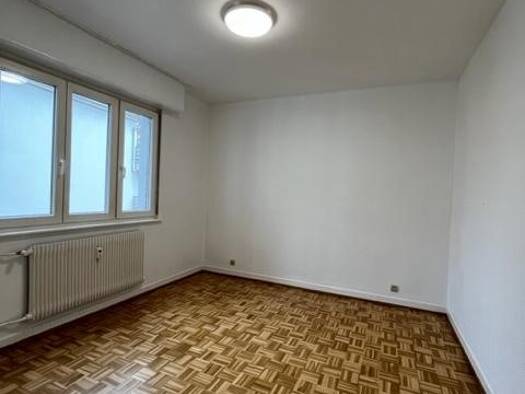 Appartement à vendre 60 000 € 3 pièces 2 chambres 60 m² 3ème étage Mulhouse 68200