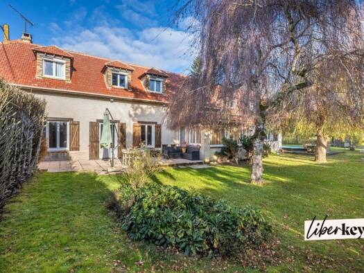 Maison à vendre 498 000 € 8 pièces 6 chambres 220 m² 1 883 m² de terrain Boutigny-Prouais 28410