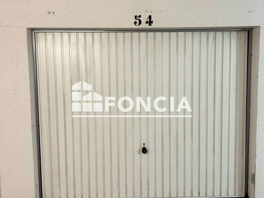 Parking à louer 60 € 12 m² Bannier-Coligny Orléans 45000