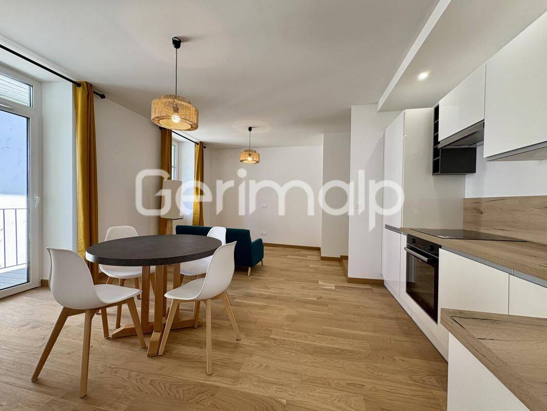 Appartement 3 pièces 51 m² · à Annecy · 51 m² · 1 162 €