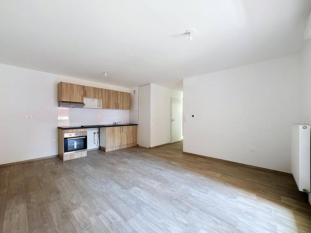 Appartement 3 pièces 57 m² · à Tourcoing · 57 m² · 820 €
