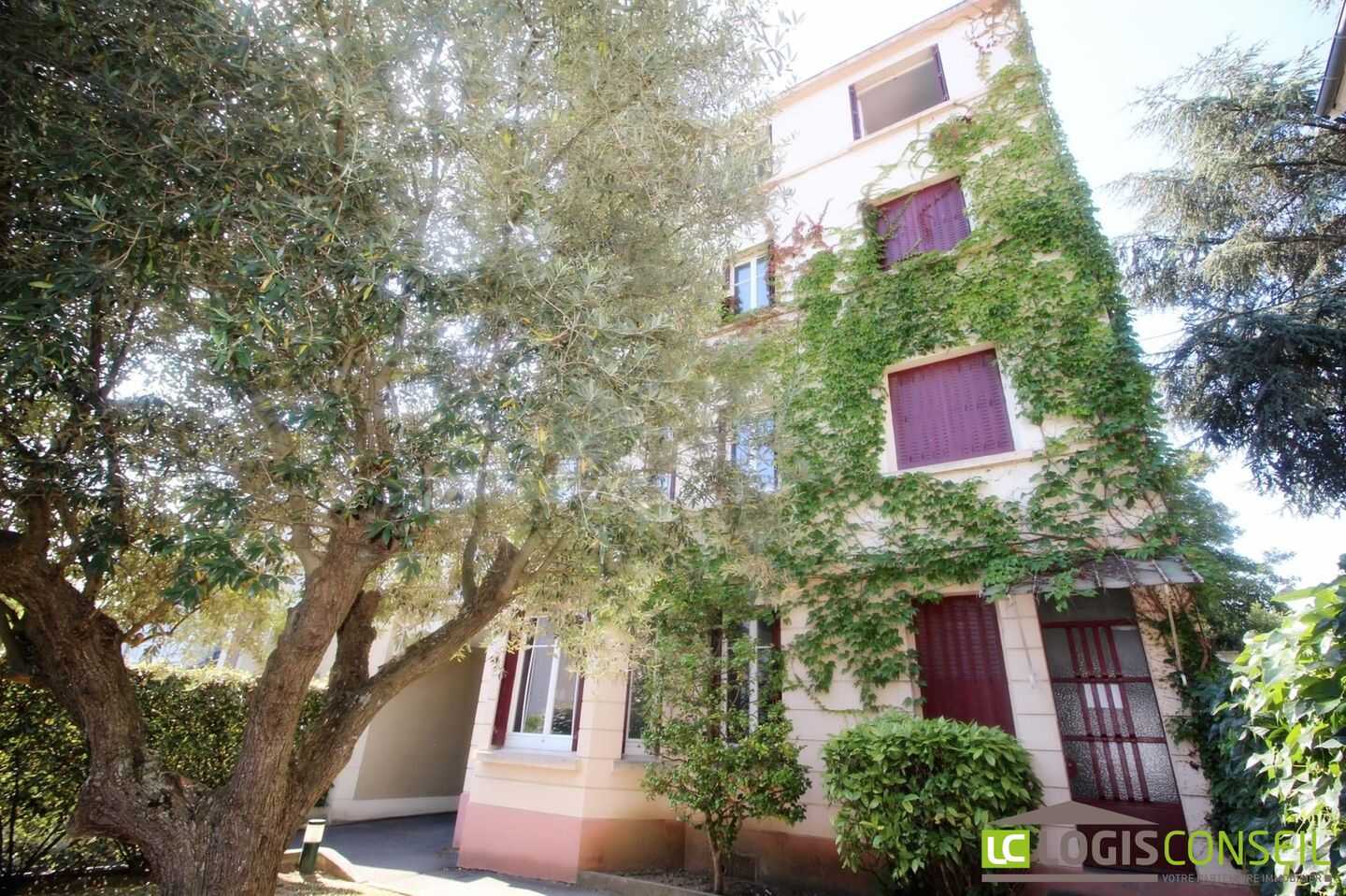 Appartement 4 pièces 74 m² · à Antony · 74 m² · 1 594 €/mois