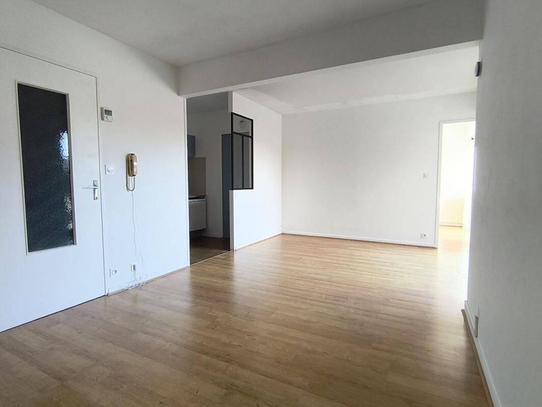 Appartement 2 pièces 43 m² · à Nantes · 43,2 m² · 76 000 €