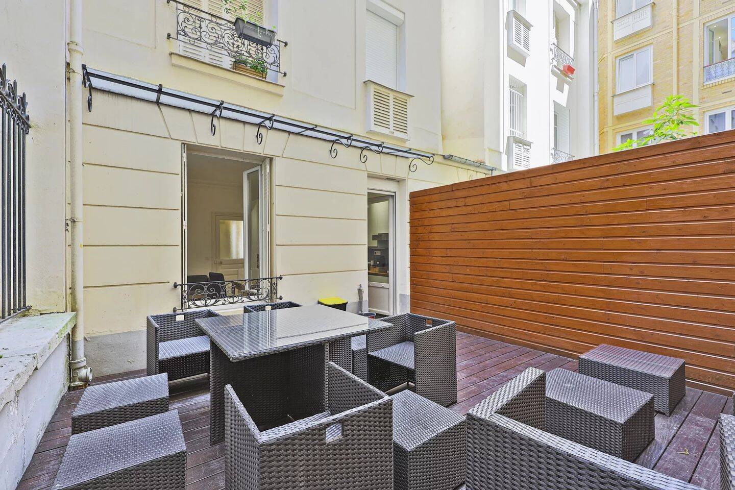 Appartement 4 pièces 62 m² · à Paris 14ème Arrondissement · 62 m² · 2 477 €