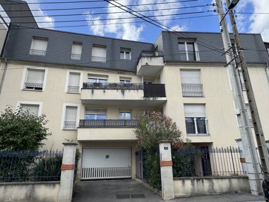 Appartement à louer 1 000 € 2 pièces 1 chambre 47,3 m² Gagny 93220