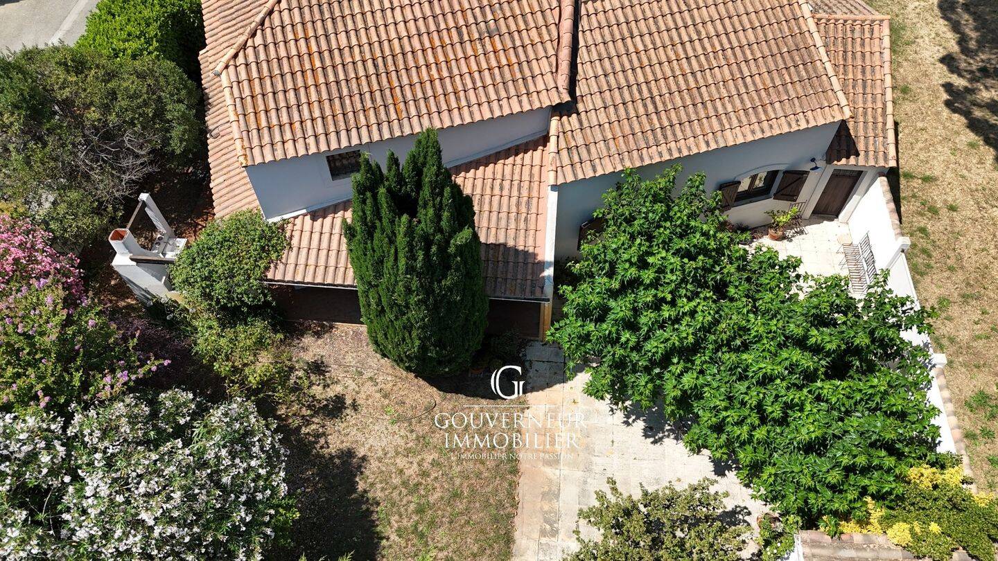 Maison 6 pièces 150 m² · à Saint-Laurent-d'Aigouze · 150 m² · 420 000 €