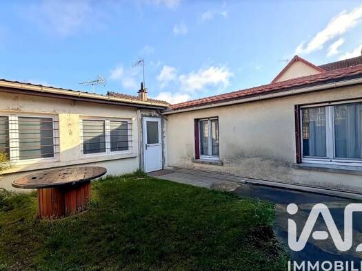 Maison de plain-pied à vendre 289 000 € 5 pièces 3 chambres 100,3 m² 237 m² de terrain Parc de la Cloche Orly 94310